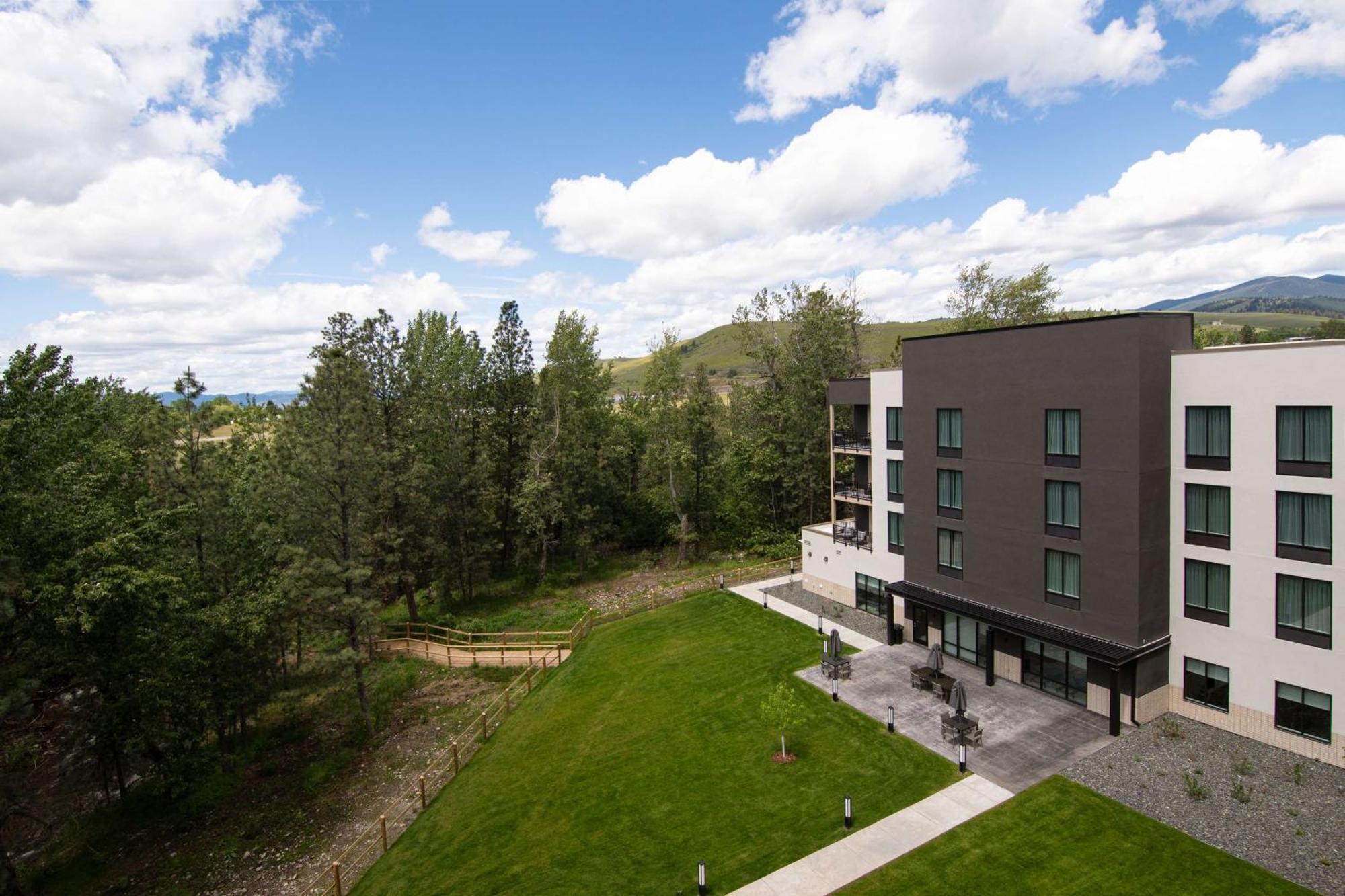 Homewood Suites By Hilton Missoula Exterior photo